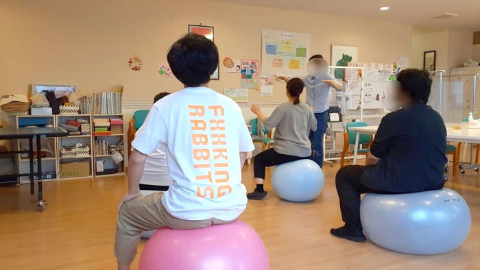 バランスボールエクササイズ バランスボールエクササイズ