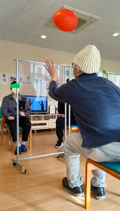 風船バレー 風船バレー